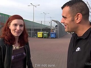 Czech amateur slut takes cash for a dirty fuck session