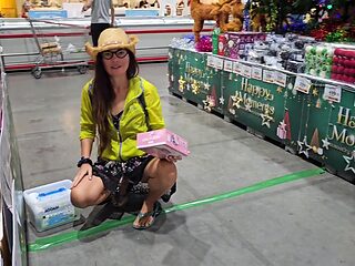 Risky Pussy N Butt Plug Flashing In Supermarket # Public No Panties