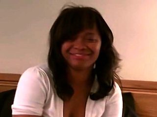 Thick ebony amateur home fuck video