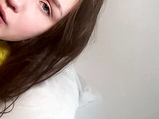 I CAUGHT MY SEXY STEP SISTER AND FUCK HER PUSSY