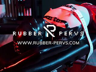 Male slave adores mistress' shiny boots