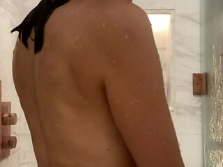Billie Star Boobies in the Shower