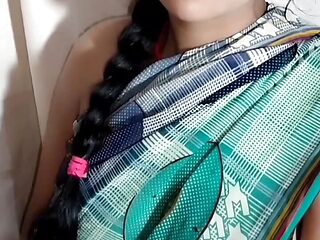 Kitani mast hai ye waali Desi cute maal