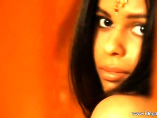 Exotic Loveliness From Indian MILF Born To Seduce