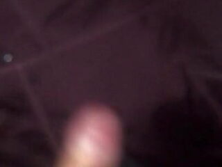 Wanking over not sisters yoga pants and dirty panties