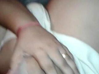 Apna milk khud nikal raha hain rendi