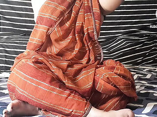 Bhabhi Calls Massage Man For Hindi Sex Fun - Desi Aunty Hard Fuck