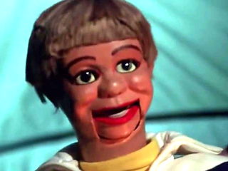 Humanoids From the Deep HD 1981 Lisa Glaser scene