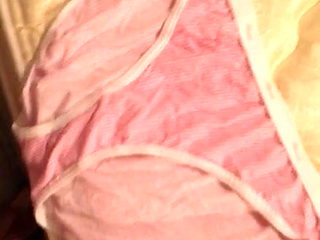 Hmm which panty gets cum?