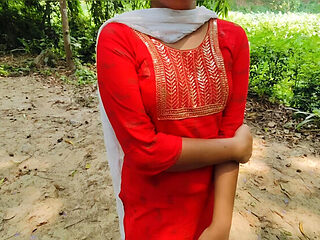 Mili Bhabi Desi Village Girl Tight Pussy Fuck in Jungle - Indian Sex Outdoor