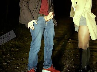 An incredible stranger caught me masturbating in a public park💦