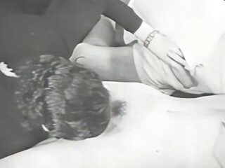 1920s Vintage Porn Remastered in HD, Blowjob at a Nudist Bar