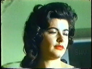 Nora VLC0366 Vintage tease