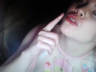 Young nanne like cum