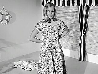 Cybill Shepherd, Kimberly Hyde - 'The Last Picture Show' (1971)