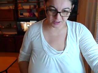 this mature lady sends me out of my head.