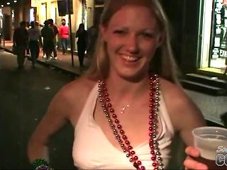 Mardi Gras - SouthBeachCoeds