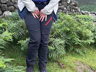 Compilation Outdoor Pee