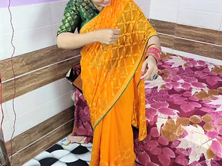 Tanya Bhabhi's First Romantic Sex Video in Clear Hindi Voice