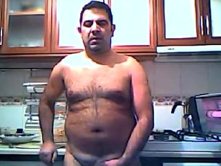Turkish daddy wanking in the kitchen