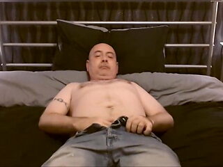 Wank on Bed