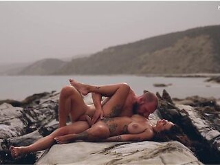 Deutsche Amateure In German Amateur Couple Enjoy Sensual Fuck Outdoors At The Beach German Amateur Sex