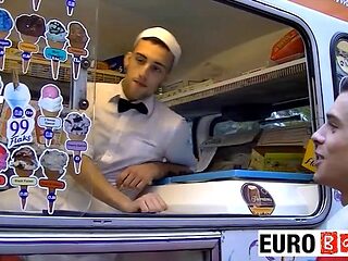 The Ice Cream Vender s A Bender: Scene 1