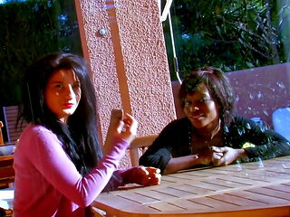 Great FFM fuck outside