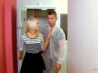 SKINNY OFFICE GIRL KIARA LORD GET SECRETLY RAW FUCK ON WORK