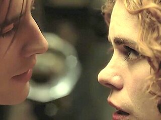 Penny Dreadful S01E02 (2014) Billie Piper