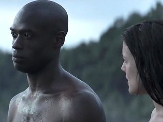 Palmeras en la nieve (2015) Adriana Ugarte