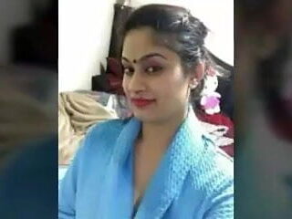 Aunty grabbed the cock and fucked it