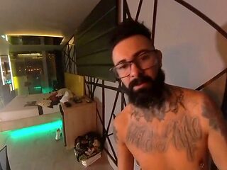 Extra scene with some plumbing action in the mini pool