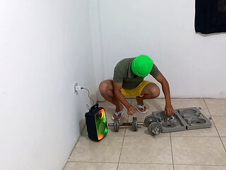 I Was Doing Physical Activity and My Stepmother Came to Seduce Me and Touch My Muscles