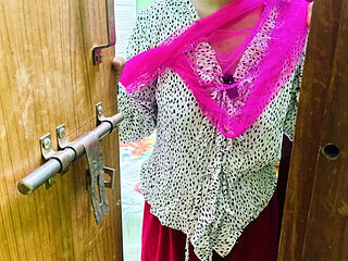 Desi Teacher Fucks Student While Mother Away - Homemade Bengali Sex