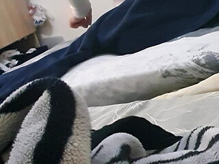 Virgin Muslim sneaking into brother room for sex (hard fuck)