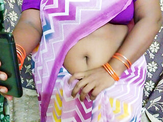 Tamil desi cheating wife shows her body on video call to her cheating husband who is working abroad without.