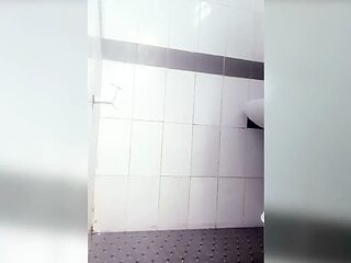 Sri Lankan Sexy Bath with Under Skirt