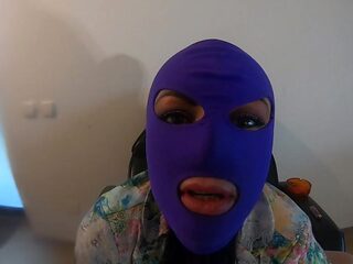 MILFy Calla takes a smoke break and gets commanded