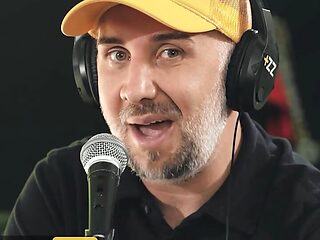 Horny Girls Alexis Fawx & Alexis Tae Have Their Buttholes Filled After The Hottest Podcast - BRAZZERS