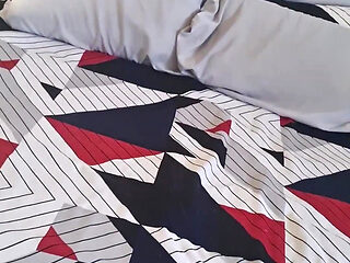 Babysitter Scarlett Fucks Her Boss