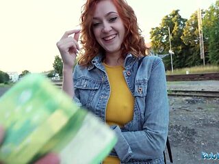 Cherry Candle sucks dick at the bus stop to earn some money for a taxi