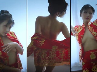 Peach Video Media PM004 The Queen's Sex Dog Slave Clean Training