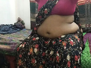 Tamil Housewife Hot Aunty Big Boobs Fucking Hard in Bed