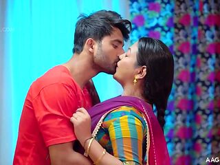 Indian hot MILF softcore video