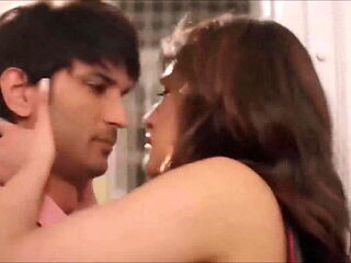 Kriti sanon cum bath 