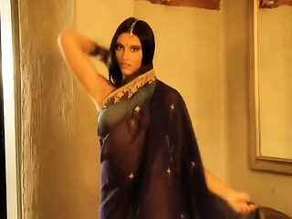 Exotic Meanderings In Romantic India And Bollywood