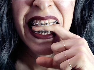 Biting My Fingers - Bite, Mouth, Teeth, Braces, Fetish Ita