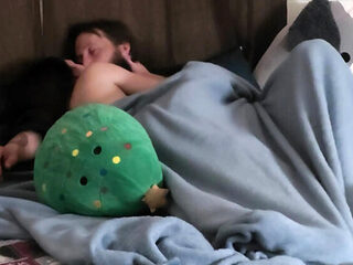 Daddy's Home Taboo Sex: Amateur Teen Creampie in 4K