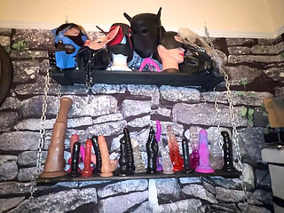 British Domination: Lanista Bear Makes Kitty Squirting Orgasm in Dungeon